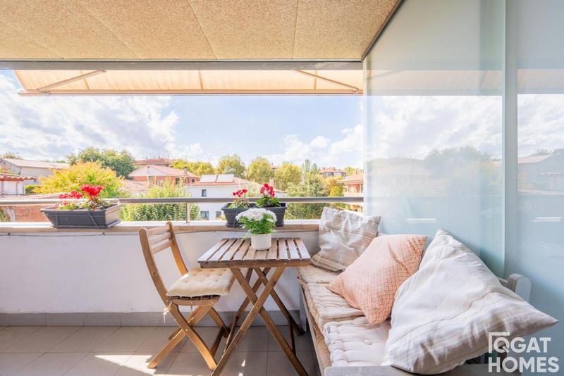 Foto 88644fa9-35f4-4348-b18f-a8cadcddf305. Pis amb calefacció aparcament piscina a Colomer Sant Cugat del Vallès