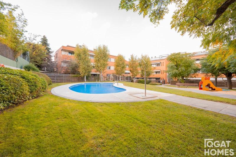 Foto e4e360fd-4a35-42d7-9c50-9902e4fc1ef3. Pis amb calefacció aparcament piscina a Colomer Sant Cugat del Vallès