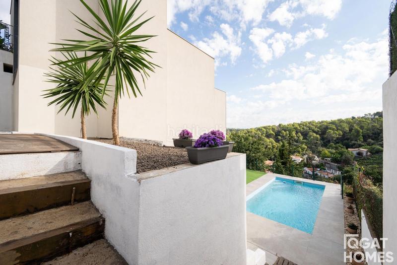 Foto 08d11fe3-b2aa-4952-a2c9-830d87d2686c. Chalet with parking pool in La Floresta Sant Cugat del Vallès