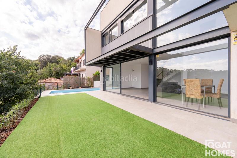 Foto 1b03d721-673e-4cbf-8174-c29e89e8e7e2. Chalet with parking pool in La Floresta Sant Cugat del Vallès