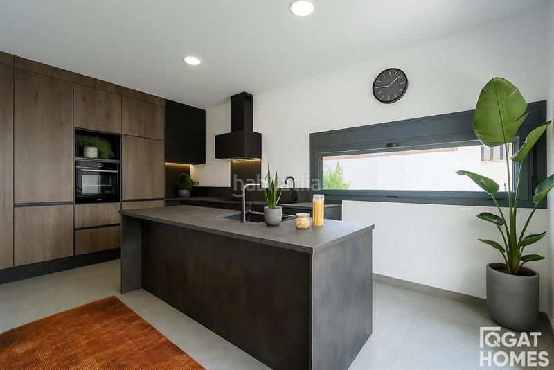 Foto 54602945-a069-4787-87f4-e15931cbe74e. Chalet with parking pool in La Floresta Sant Cugat del Vallès