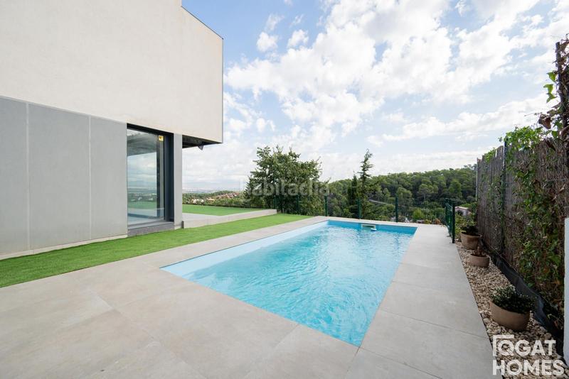 Foto 5930e418-9a16-4051-940b-c9ba1f3f63b8. Chalet with parking pool in La Floresta Sant Cugat del Vallès