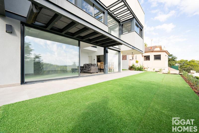 Foto 995de399-ead6-4be2-81bf-c34fb91b261f. Chalet with parking pool in La Floresta Sant Cugat del Vallès