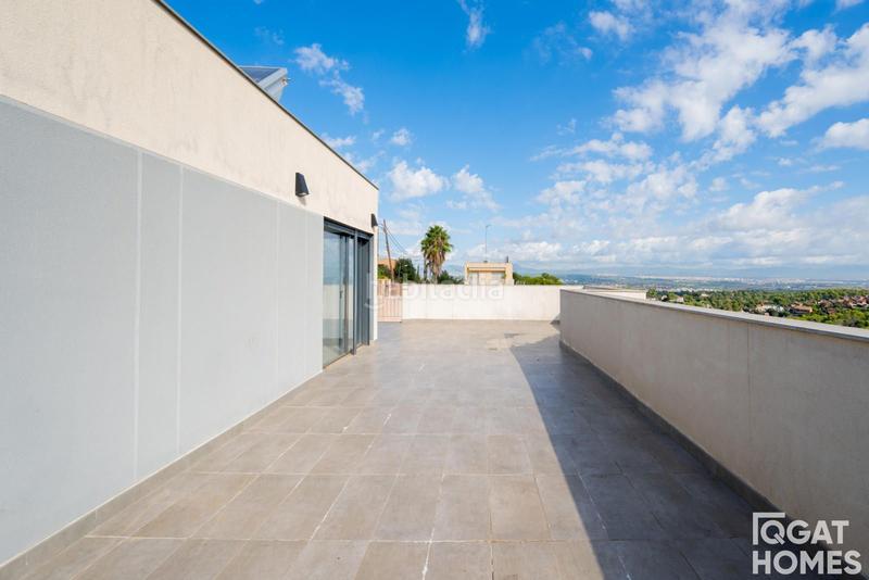 Foto b78a1983-5937-4a90-bccc-78dbfc5230c9. Chalet with parking pool in La Floresta Sant Cugat del Vallès