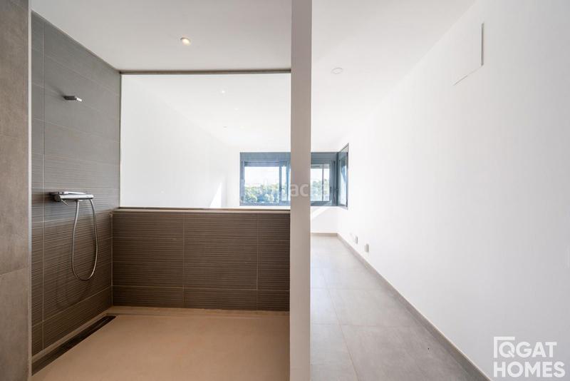 Foto c15583db-4b00-4748-993d-9e17c390c438. Chalet with parking pool in La Floresta Sant Cugat del Vallès