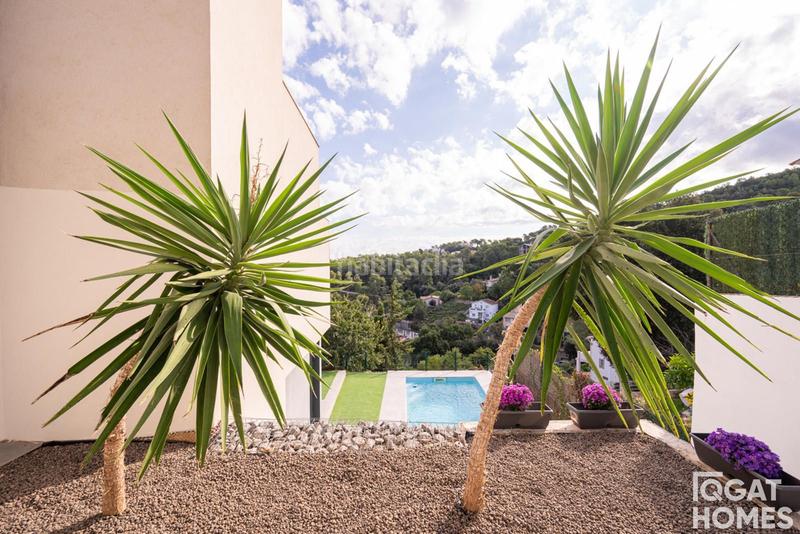 Foto c3bdb520-6cf3-4db7-9f77-c5963a4ec6dc. Chalet with parking pool in La Floresta Sant Cugat del Vallès