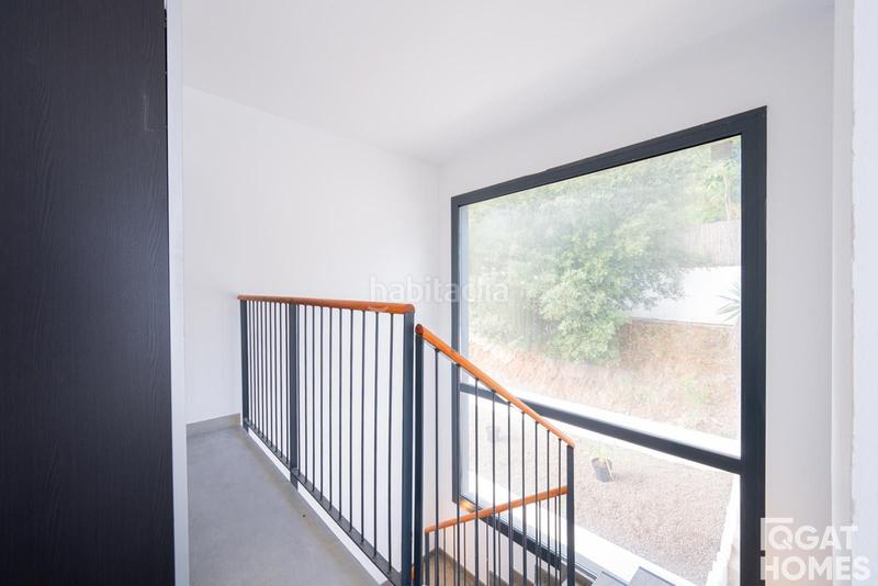 Foto f21d601b-a850-49b5-bedd-06c428c8d39e. Chalet with parking pool in La Floresta Sant Cugat del Vallès