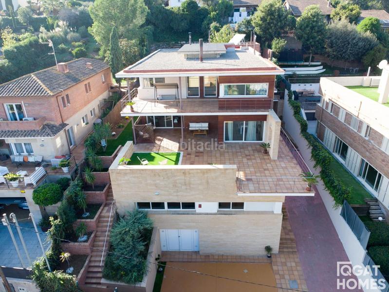 Foto 4d056218-c6a5-4b89-93f8-4b1f3a24e147. Chalet mit heizung parking pool in Valldoreix Sant Cugat del Vallès