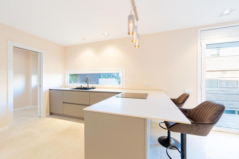 Foto 8028b659-61b5-4773-9ce6-21b39e883803. Chalet mit heizung parking pool in Valldoreix Sant Cugat del Vallès