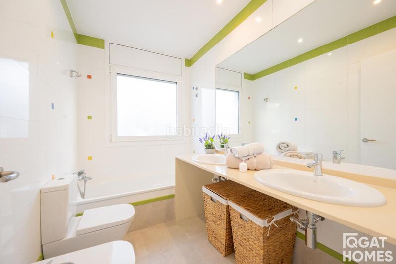 Foto bf954fda-fcfa-40b7-8db6-8986284794b6. Chalet mit heizung parking pool in Valldoreix Sant Cugat del Vallès