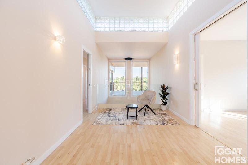 Foto d8be2e1d-9861-40eb-afb2-5bd2aeb28e4d. Chalet mit heizung parking pool in Valldoreix Sant Cugat del Vallès