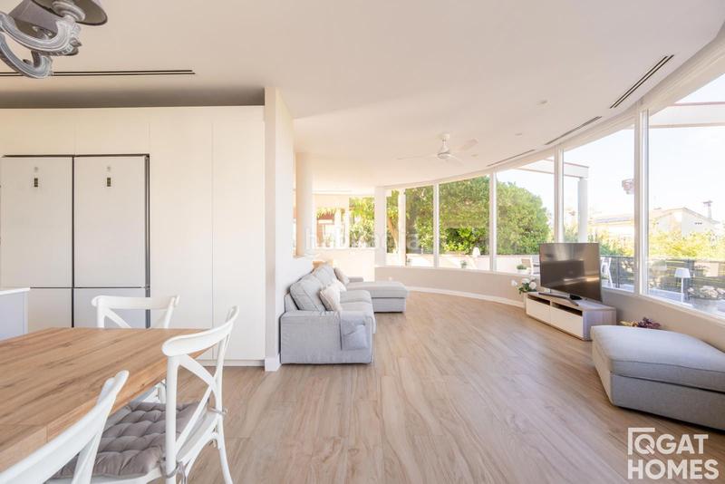 Foto 0e176fa3-6fd9-4ef1-94e7-0a90b0e5433c. Chalet with heating in Valldoreix Sant Cugat del Vallès