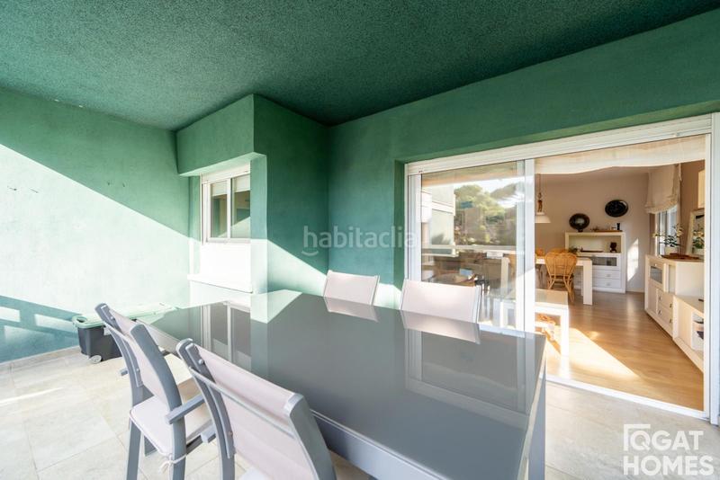 Foto 090f5bf9-d371-4bea-8208-3dbfae716e84. Pis amb calefacció aparcament piscina a Gava Mar Gavà