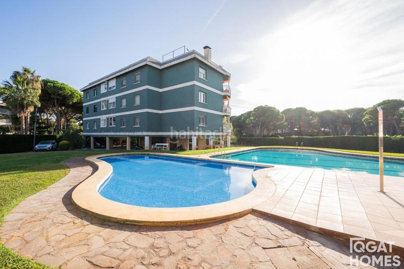 Foto 24f7fb17-b885-41a5-9122-696eb0b93cb8. Pis amb calefacció aparcament piscina a Gava Mar Gavà
