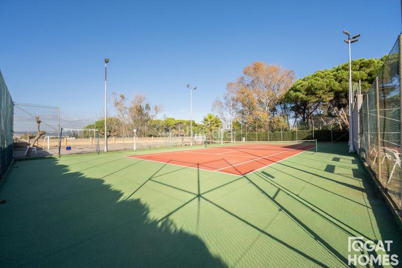 Foto 26313297-3843-4635-b185-71bf912b0731. Pis amb calefacció aparcament piscina a Gava Mar Gavà