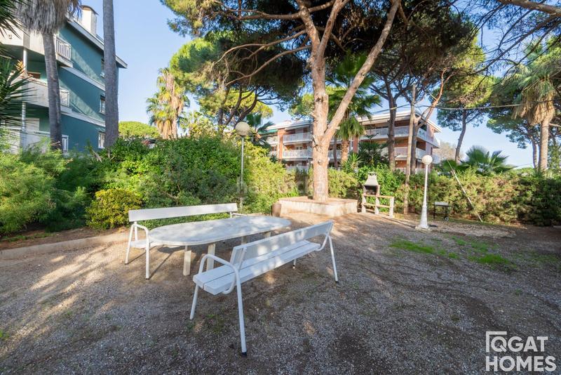 Foto 555d62ea-a40b-42a6-a5d8-3d876f5af387. Pis amb calefacció aparcament piscina a Gava Mar Gavà