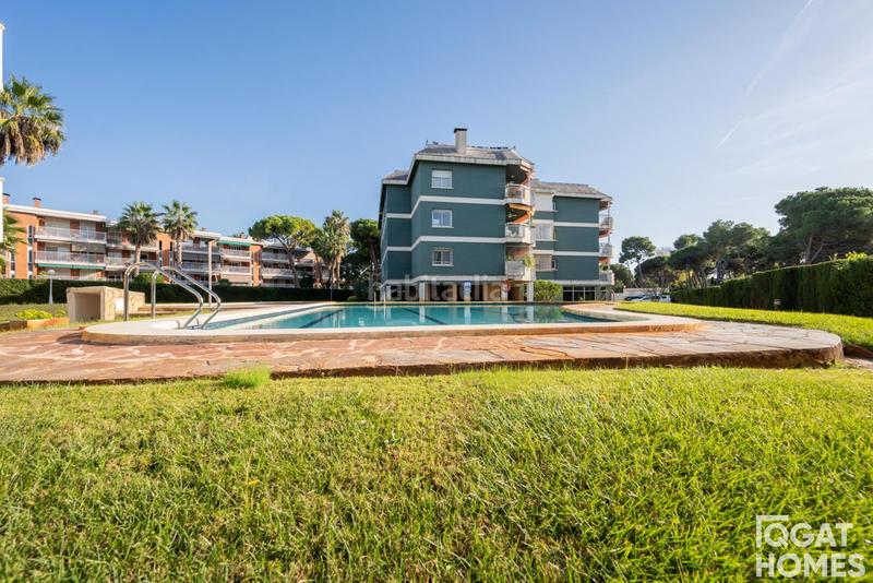 Foto 7b3067eb-20e4-4b5d-b592-943c9b06626e. Pis amb calefacció aparcament piscina a Gava Mar Gavà