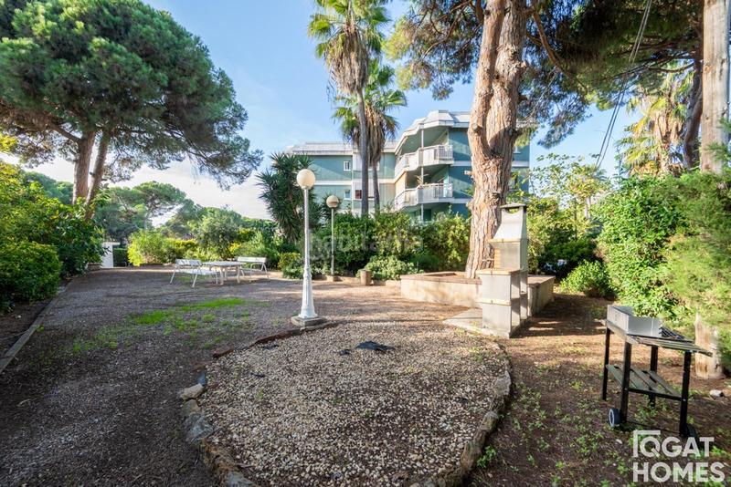 Foto 8c656857-b2c7-41c5-936d-82eae59d1840. Pis amb calefacció aparcament piscina a Gava Mar Gavà