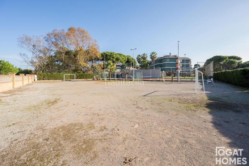 Foto b27e82ac-e38f-4fcc-a1a7-180a9bc42a85. Pis amb calefacció aparcament piscina a Gava Mar Gavà