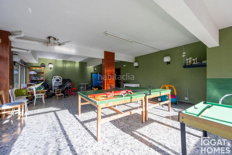 Foto d4611f22-9e7b-4977-b108-55625f41546c. Pis amb calefacció aparcament piscina a Gava Mar Gavà