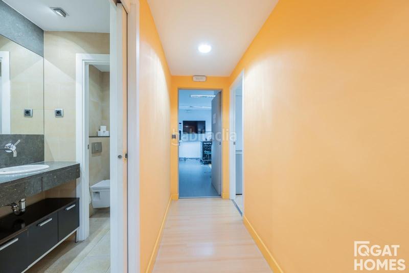 Foto a34a84bb-f22f-4c41-b30f-de1e0d591758. Office space with parking in El Camp d´en Grassot i Gràcia Nova Barcelona