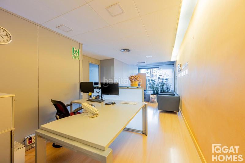 Foto ab5dedd7-a79e-4b2e-afc1-b06f09a01fa3. Office space with parking in El Camp d´en Grassot i Gràcia Nova Barcelona