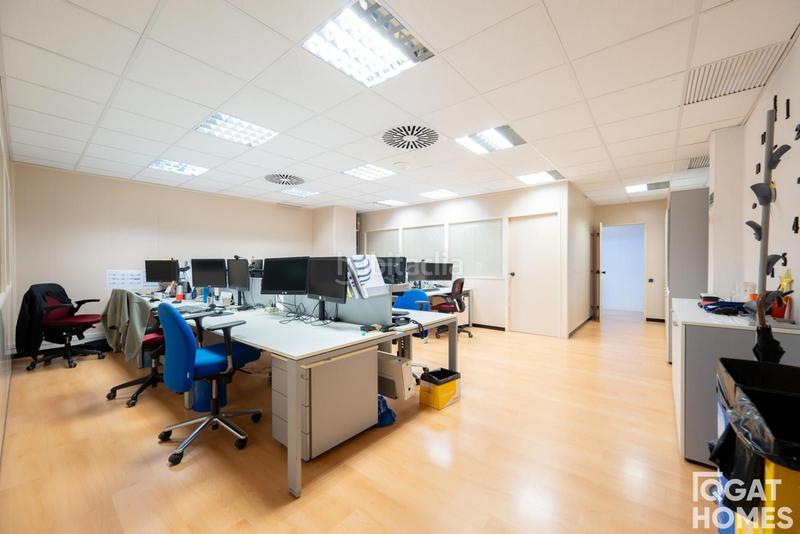 Foto caa22ae9-d11c-489d-8edb-819796bb50a7. Office space with parking in El Camp d´en Grassot i Gràcia Nova Barcelona