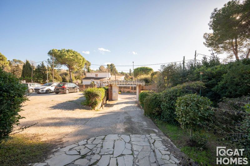 Foto 7f12d518-d6ad-443e-b160-6f4339042434. Casa amb calefacció a Valldoreix Sant Cugat del Vallès