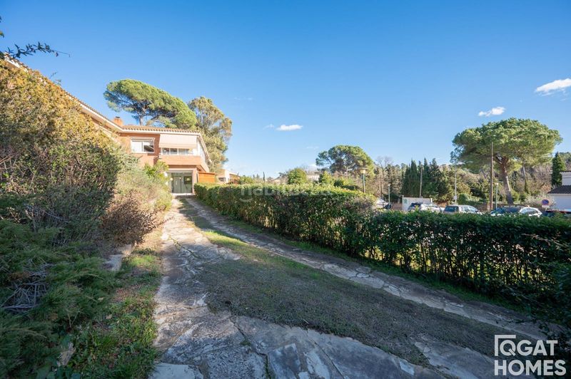 Foto 94d39464-265a-480c-913e-b3e4e70f4e21. Casa amb calefacció a Valldoreix Sant Cugat del Vallès
