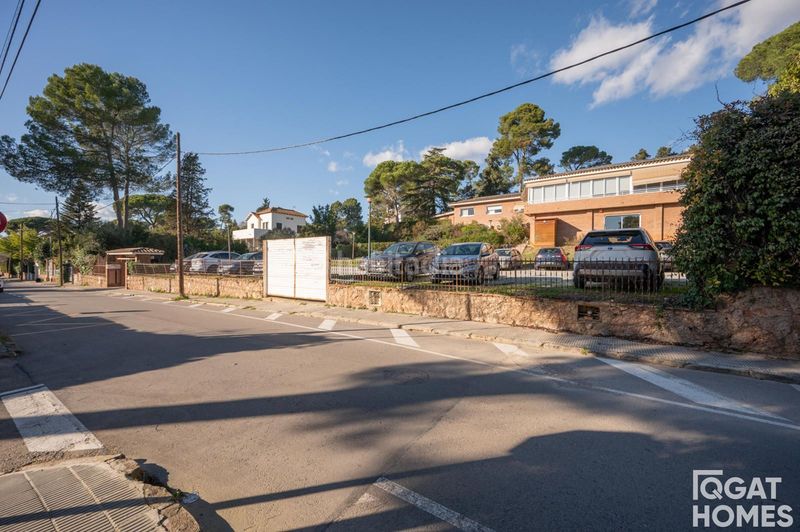 Foto e0bb2ddf-9f1f-4c3c-bf81-c4dee1ae9f81. Casa amb calefacció a Valldoreix Sant Cugat del Vallès