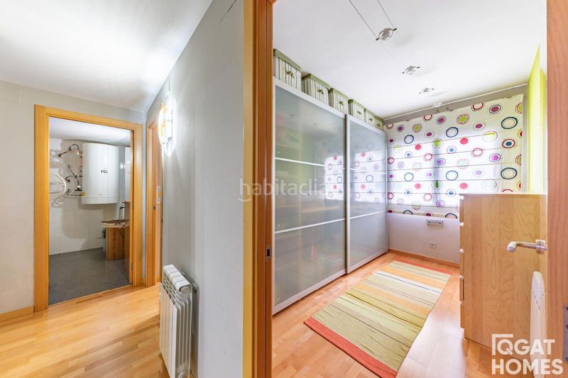 Foto 1308c6d3-85c8-4a43-864f-c431daf03320. Àtic amb calefacció aparcament piscina a Volpelleres Sant Cugat del Vallès