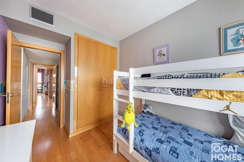 Foto 5ade5074-b46c-4f7d-a400-e18f7f744e9f. Àtic amb calefacció aparcament piscina a Volpelleres Sant Cugat del Vallès