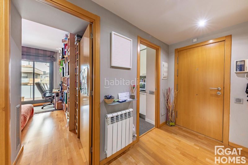 Foto 68aa7fbe-5250-455e-acd7-c72e52017b62. Àtic amb calefacció aparcament piscina a Volpelleres Sant Cugat del Vallès