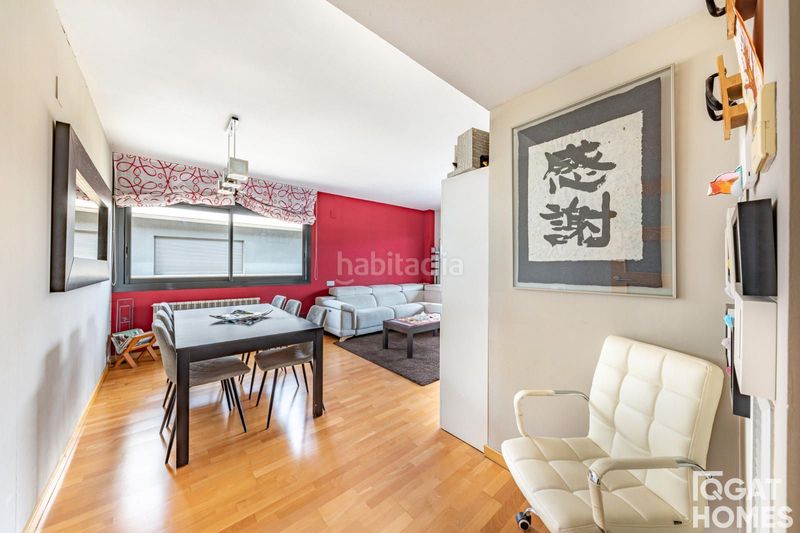 Foto b7e301fd-9e9e-49c4-9128-a2f458d802fa. Àtic amb calefacció aparcament piscina a Volpelleres Sant Cugat del Vallès