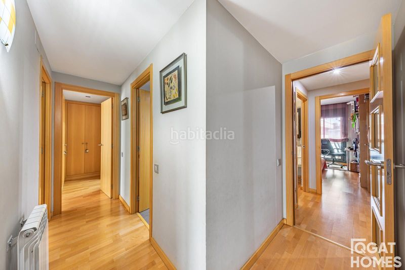 Foto b9355040-e641-44bd-8db3-f70c88507b69. Àtic amb calefacció aparcament piscina a Volpelleres Sant Cugat del Vallès