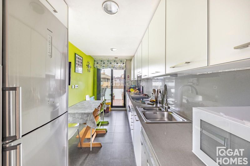 Foto cdaddfa3-468b-4213-8d09-69b76c5fcd8d. Àtic amb calefacció aparcament piscina a Volpelleres Sant Cugat del Vallès