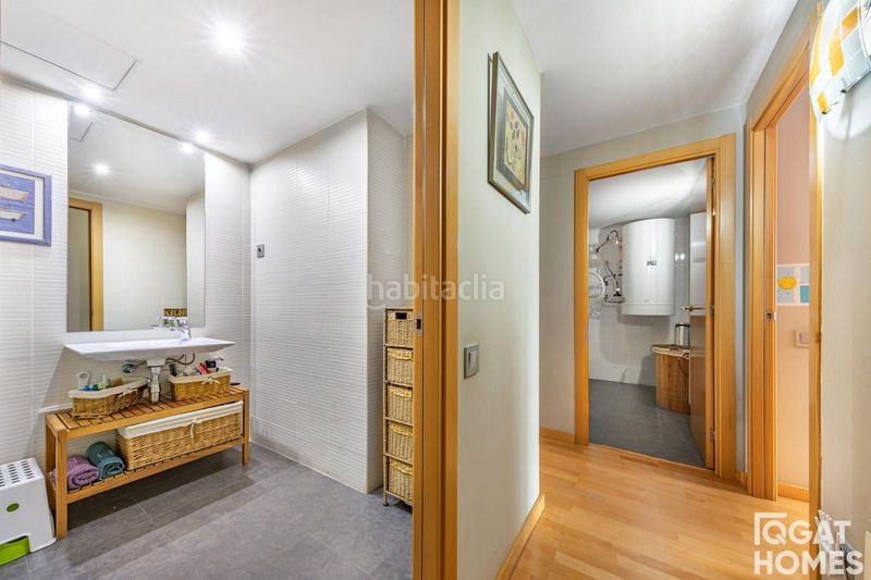 Foto f6dd584c-5db9-425e-8fb5-0ed817630786. Àtic amb calefacció aparcament piscina a Volpelleres Sant Cugat del Vallès