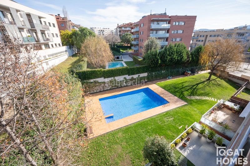Foto 0035f94c-1e5a-4756-94f4-75d9e689fc67. Àtic amb calefacció aparcament piscina a Turó de Can Mates Sant Cugat del Vallès