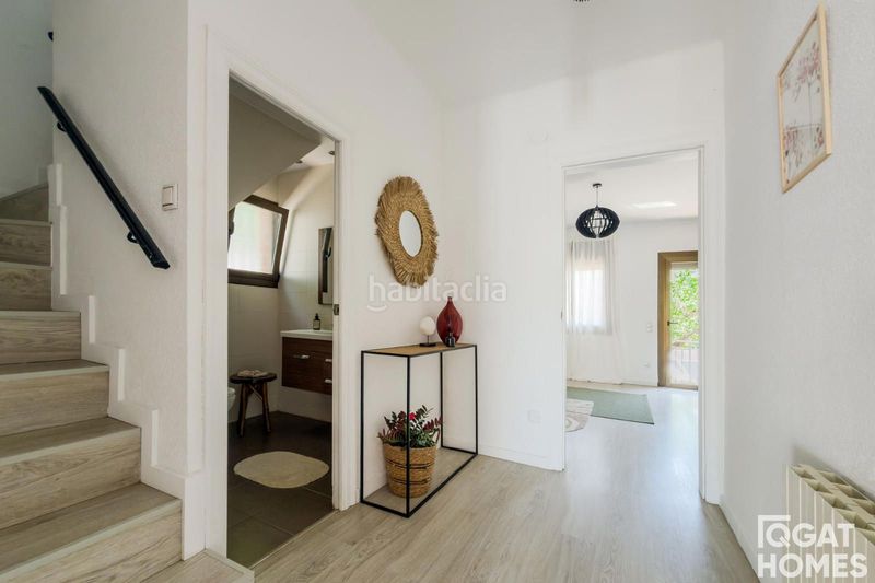 Foto 0fc53d97-5902-4c9c-8269-a76a51d60b3b. Casa amb calefacció aparcament piscina a Mira-sol Sant Cugat del Vallès