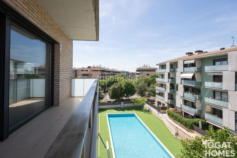 Foto 979eeb00-fbf3-4c7b-96a3-5c23a4223fdf. Àtic amb calefacció aparcament piscina a Volpelleres Sant Cugat del Vallès