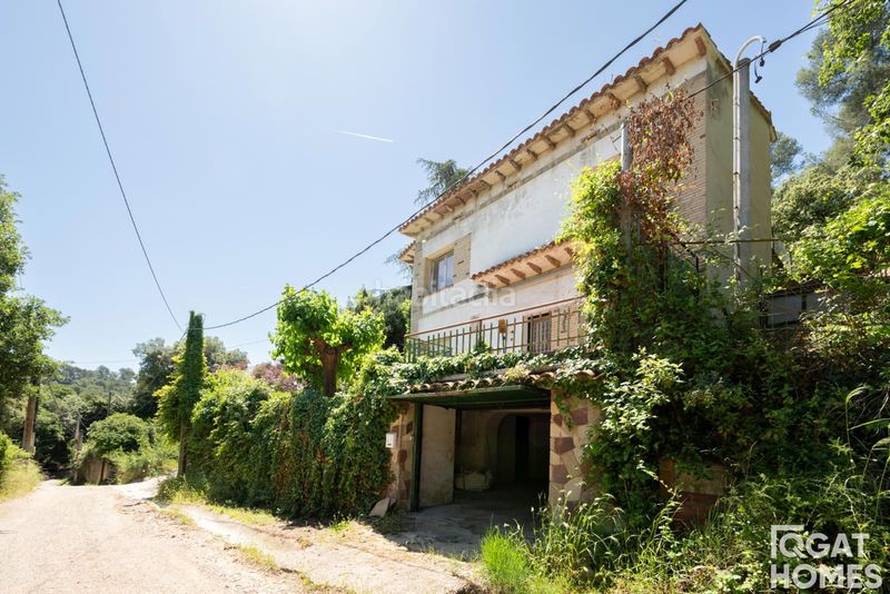 Foto b3553664-c075-4c78-9a0b-d175524a1318. Casa amb aparcament piscina a Molins de Rei