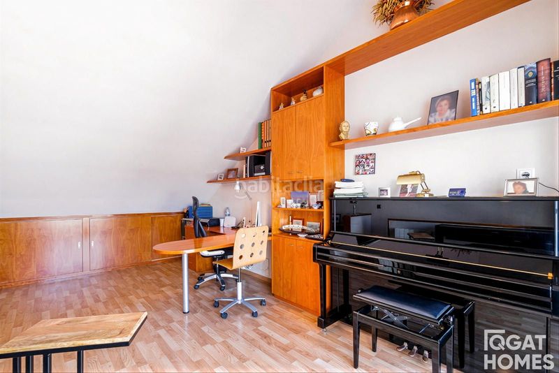 Foto 928141c5-dbb4-4c97-9c2d-ca343d744a5e. Casa adossada amb calefacció aparcament a Eixample Sant Cugat del Vallès