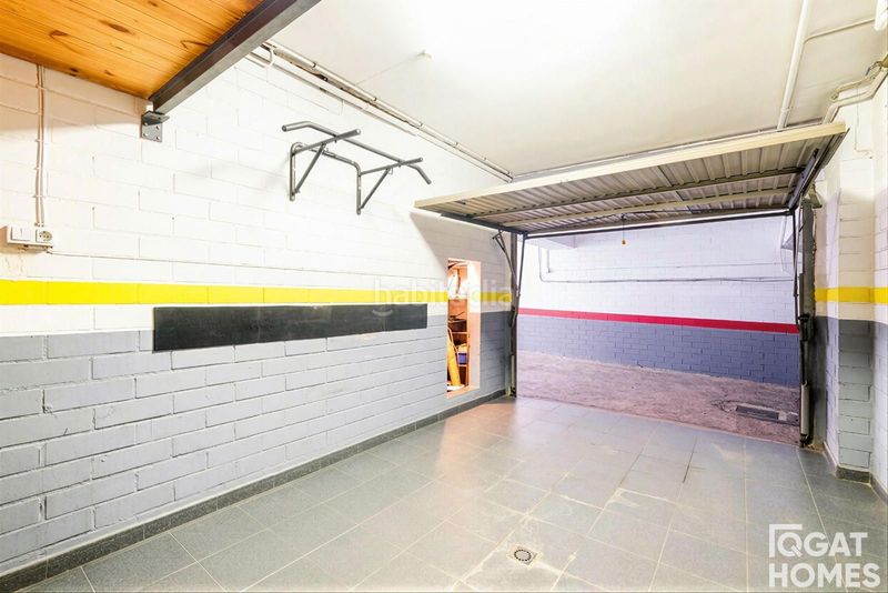 Foto b08a4bd7-2379-4e1a-a762-b4d95c2019aa. Casa adossada amb calefacció aparcament a Eixample Sant Cugat del Vallès