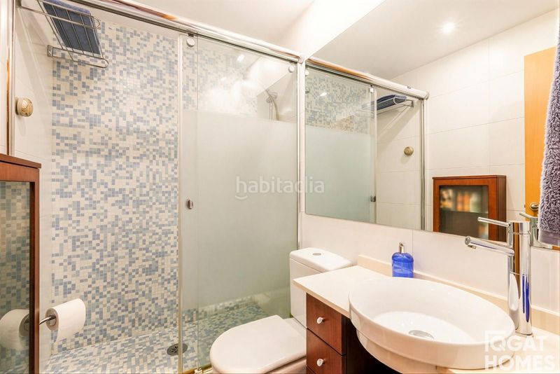 Foto d7d96d9f-3912-40f7-9e14-f92e01eb194d. Casa adossada amb calefacció aparcament a Eixample Sant Cugat del Vallès