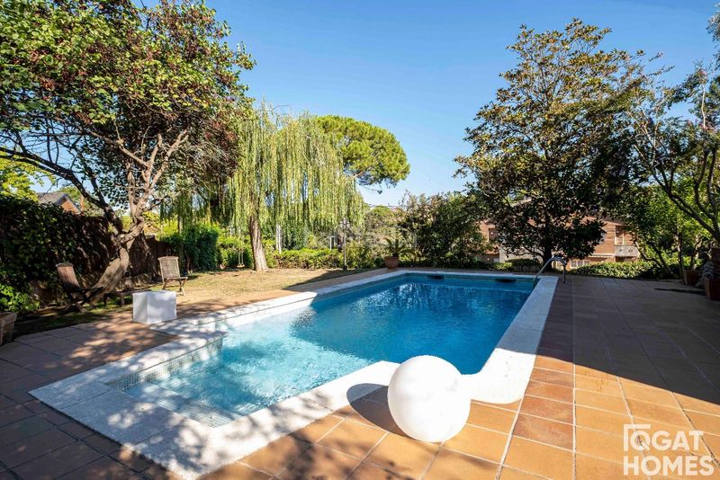 Foto 6ad2ee21-ebd2-4534-8ac1-5a2077489a61. Alquiler chalet espectacular casa en valldoreix en Barcelona