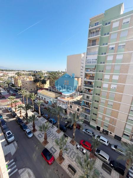 Foto 1024288a-e33c-46c9-9c50-488add10a0e6. Àtic amb calefacció aparcament a El Grao Castellón de la Plana