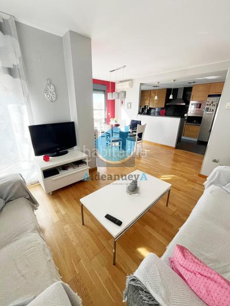 Foto 3deb31eb-cfbe-4646-a159-c8aa88f2461e. Àtic amb calefacció aparcament a El Grao Castellón de la Plana