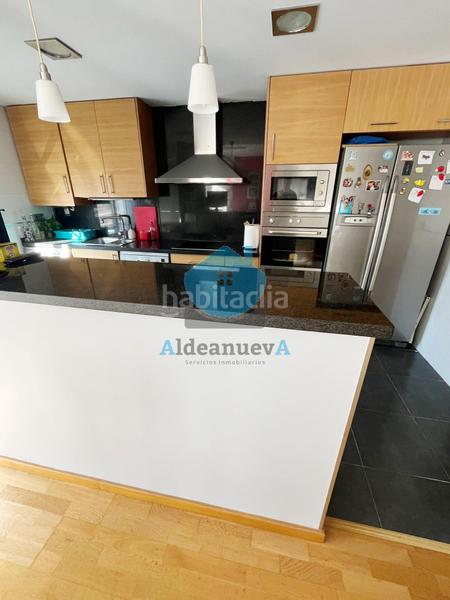 Foto e0d9d4c8-9380-47ce-8eaa-ebdc65b0e396. Àtic amb calefacció aparcament a El Grao Castellón de la Plana