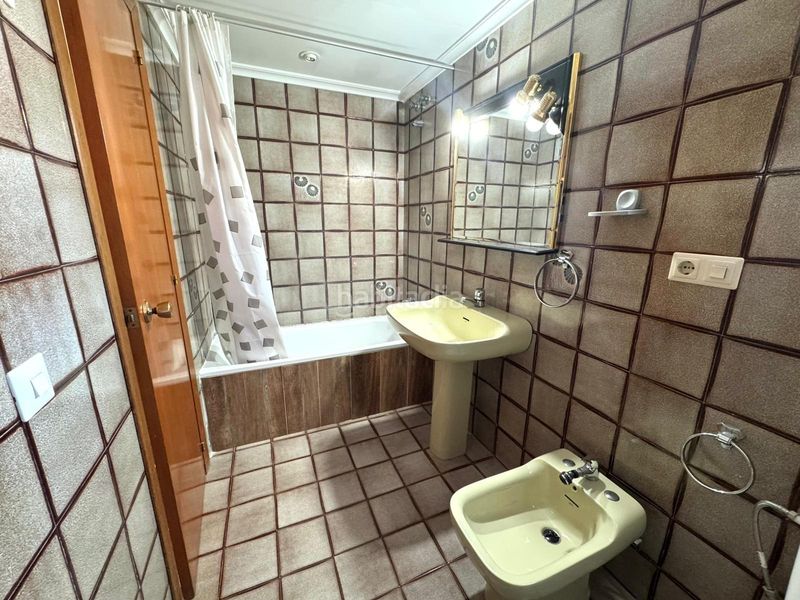 Foto aed2b61d-9542-4e0c-88cb-163ed8fdb3b8. Apartament amb aparcament piscina a La Curva Benicasim / Benicàssim