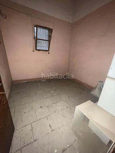Foto 5cf70524-1a38-4439-be82-c9521f51f8cb. Edificio  en calle colon 16 en Casco Histórico Castellón de la Plana